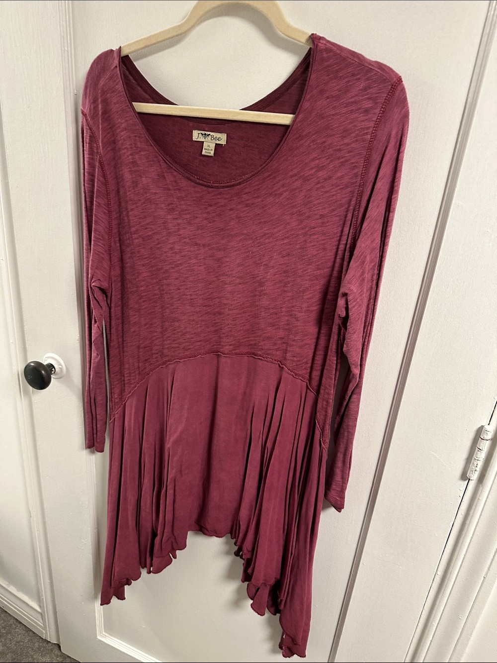 J. Bee Long Sleeve Scoop Neck Tunic in Rose